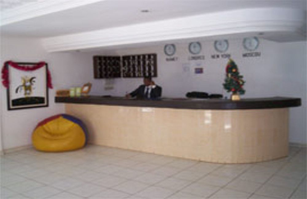 Homeland Hotel 尼亚美 外观 照片